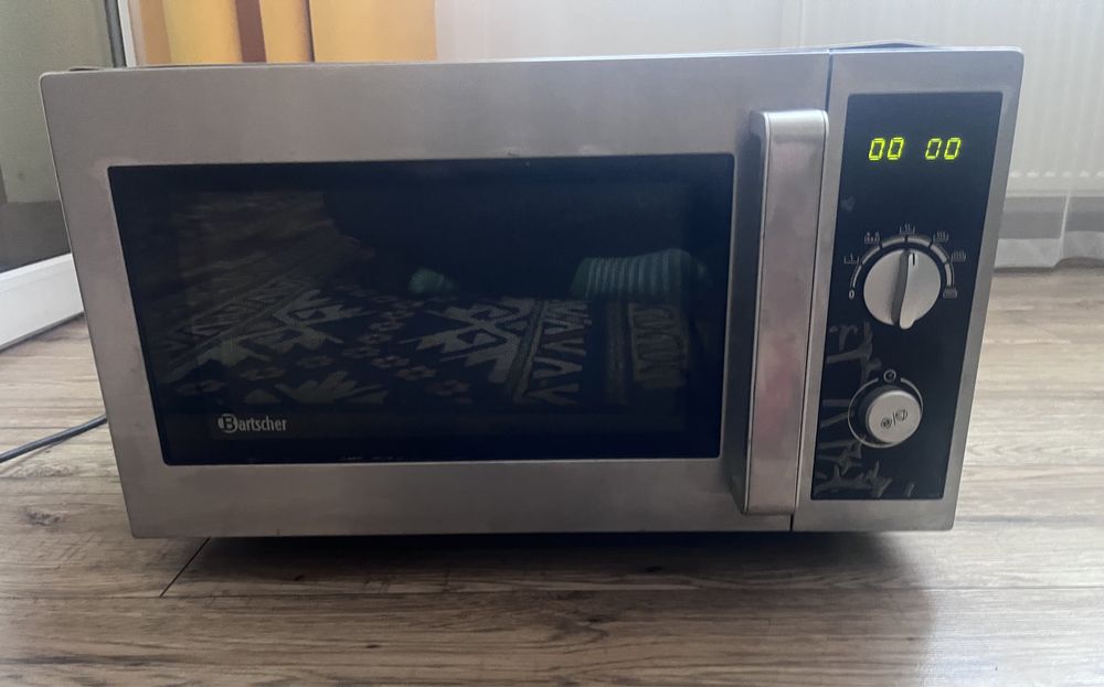 Kuchenka mikrofalowa 25l BARTSCHER 610182