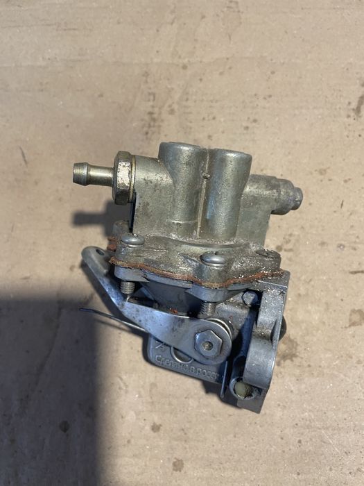 Бензонасос механічний ваз, таврія