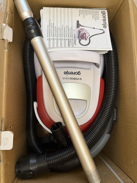 Пилосос з аквафільтром Gorenje