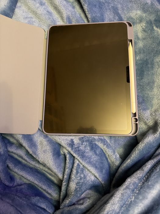 Apple iPad Air 11" 256GB 5G (2025) Fioletowy + Apple Pencil USB-C + Etui i Paperlike | Gwarancja PL
