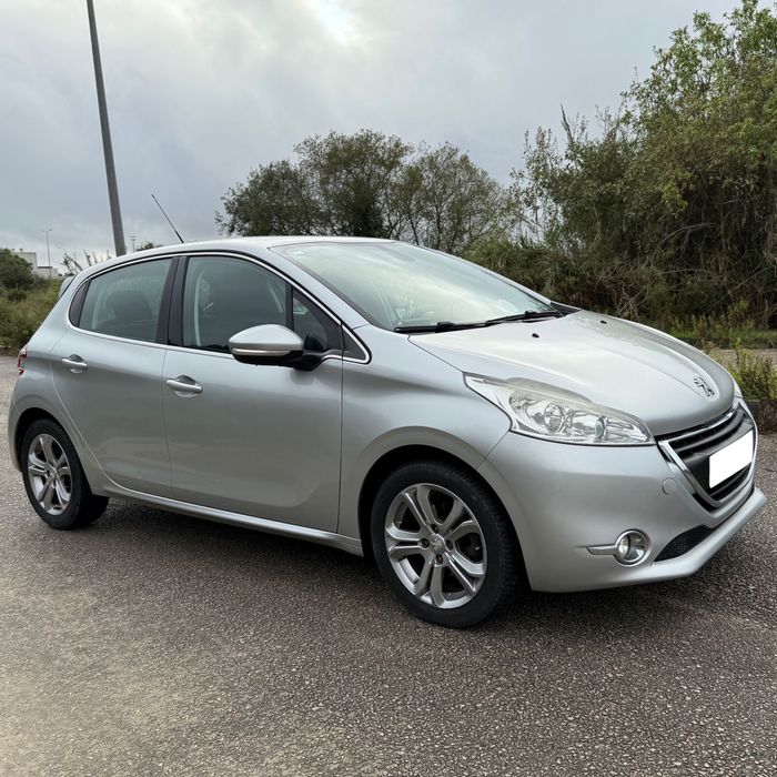 Peugeot 208 1.6 HDI