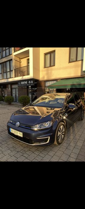 Volkswagen e-Golf 2014