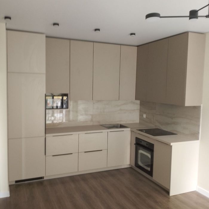 Меблі під замовлення, кухня, шафа, прихожа.