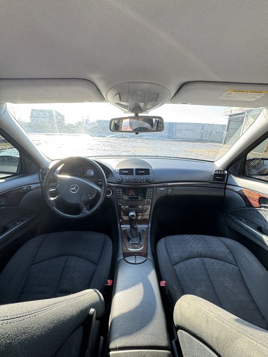 Продам живого W211