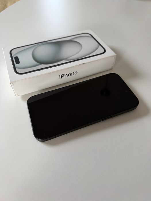 iPhone 15 256GB Czarny