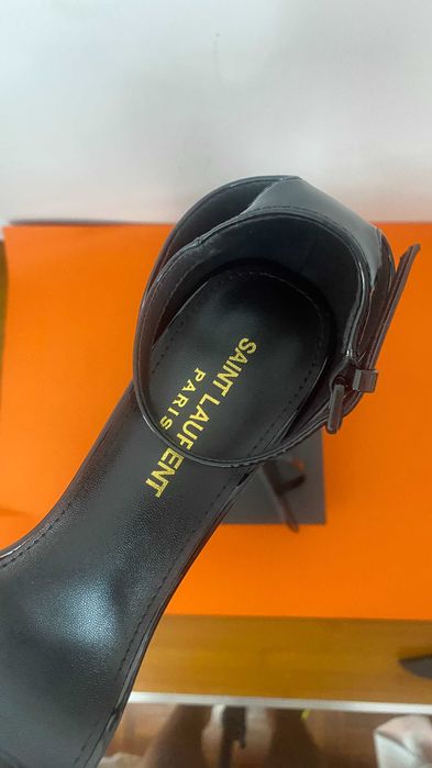 Salto Yves saint laurent