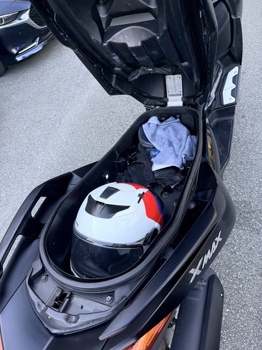 Xmax 125 iron max