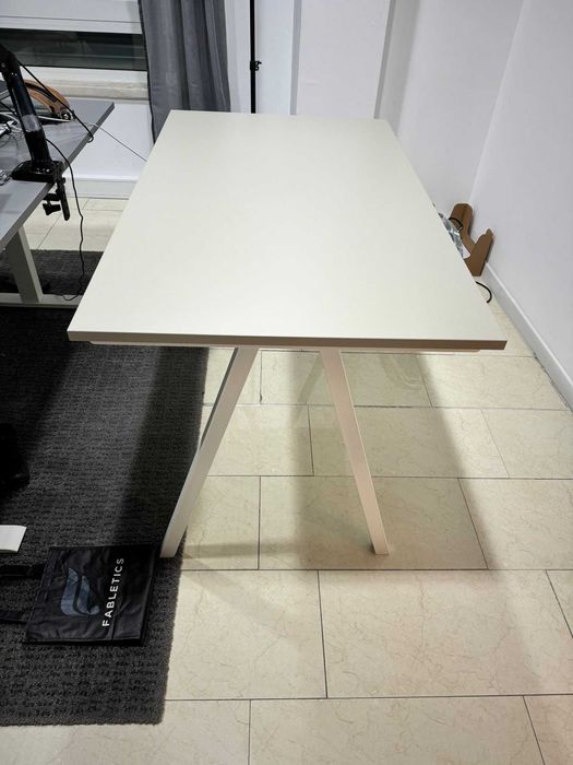 TROTTEN White Desk