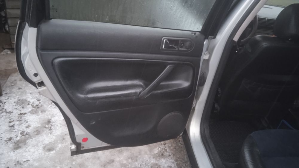 VOLKSWAGEN PASSAT  B5,універсал,1.9d,2000р.в.