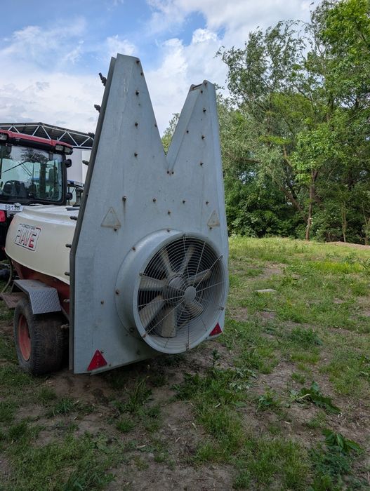 Продається  садовий оприскувач