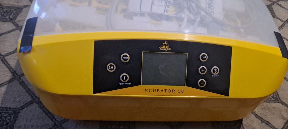 ПРОДАМ Іінкубатор теплуша  56