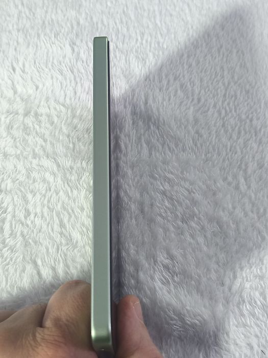 Продам Xiaomi redmi note 13  8/256