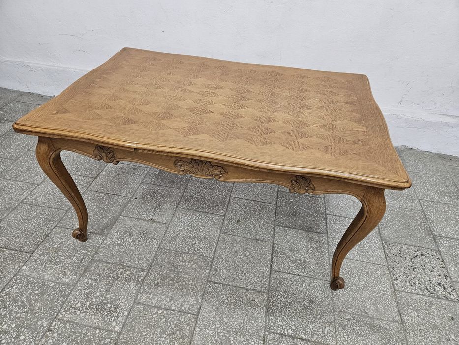 Stół Ludwik z Francji //