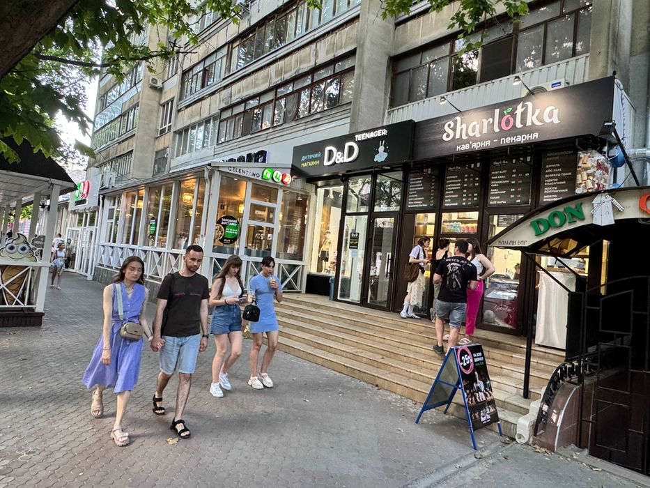 Центр Соборна 62 кв.м. ремонт ТОП місце  прохідняк