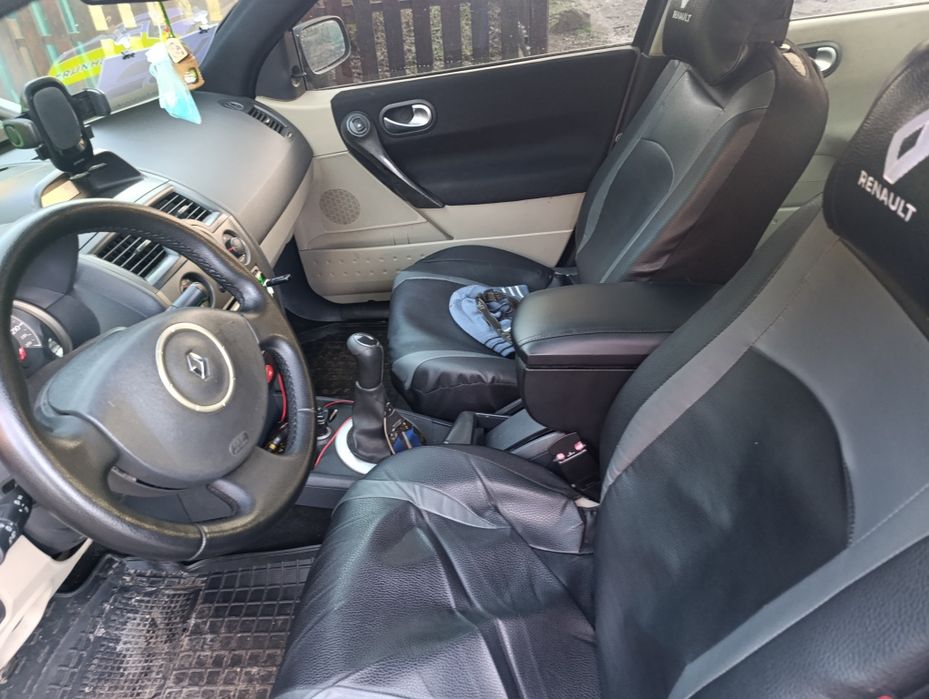 Продам Меган 2 седан