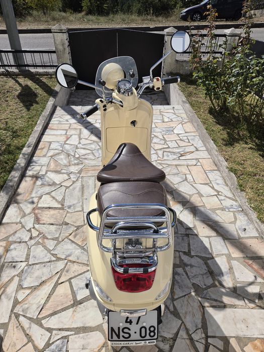 Vespa Lxv 125 i.e Vie Della Moda de 2013 NOVA 8190km