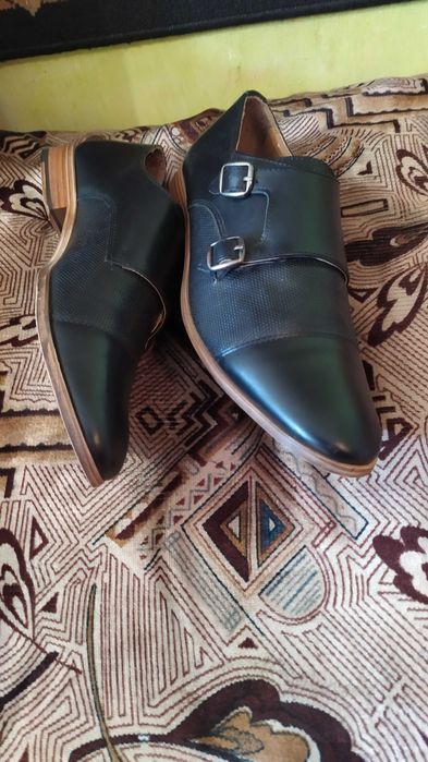Продам туфлі чоловічі Topman