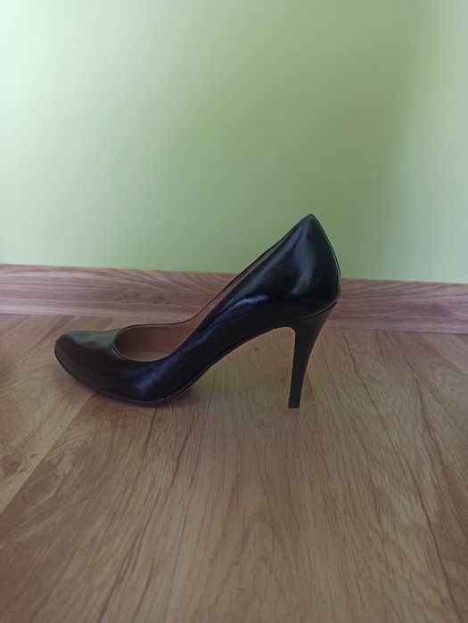 Obuwie damskie czółenka