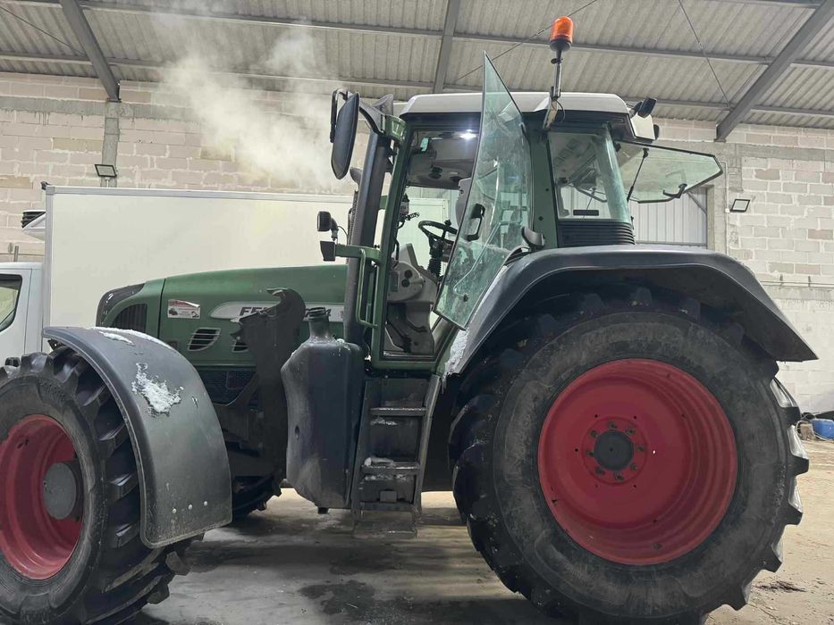 Ciągnik Fendt 714 Vario Tms, 818, 820, 720, 722, 716, 718
