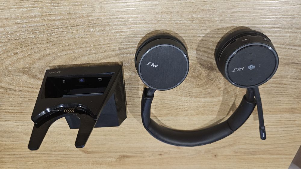 Słuchawki Plantronics Voyager 4220 Office Stan  bdb