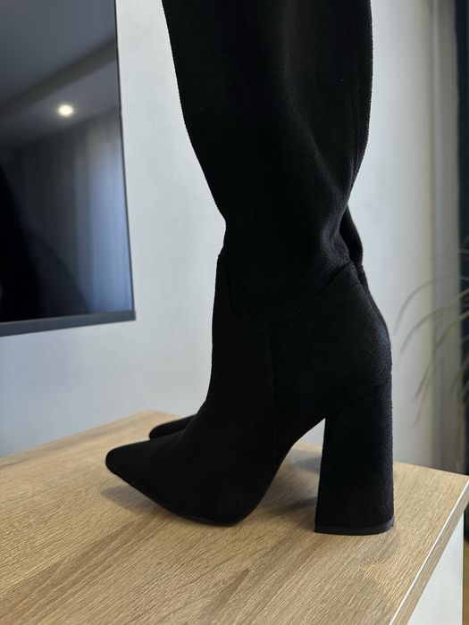 Ботфорди на підборах