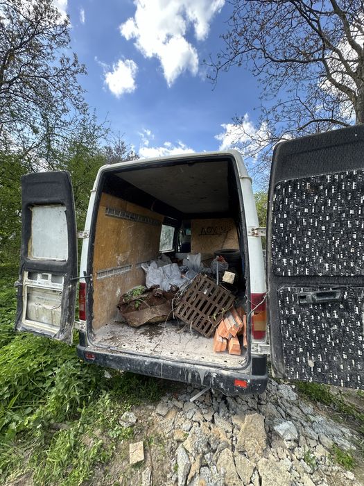 Вивіз сміття у Львові та області Вантажники