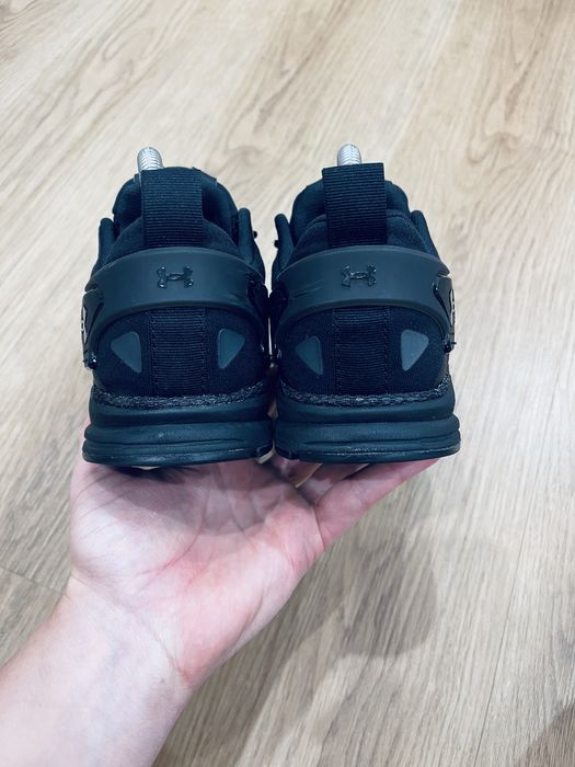 кросівки Under Armour 38.5р