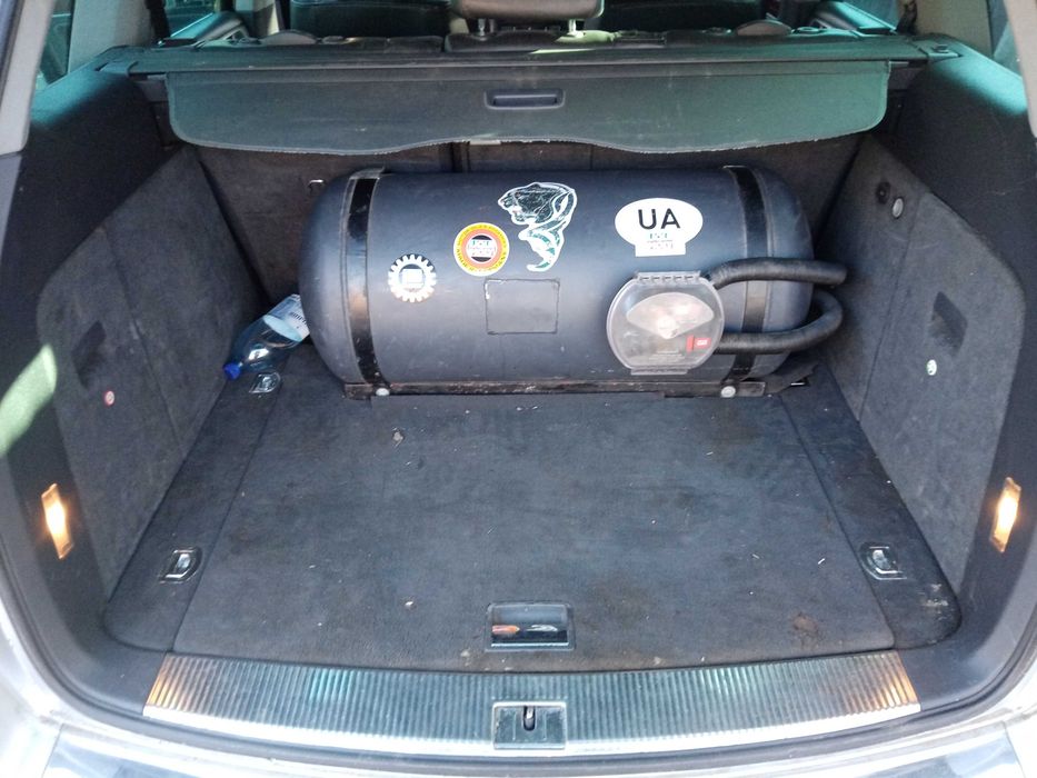 Продам або обміняю VOLKSWAGEN Touareg