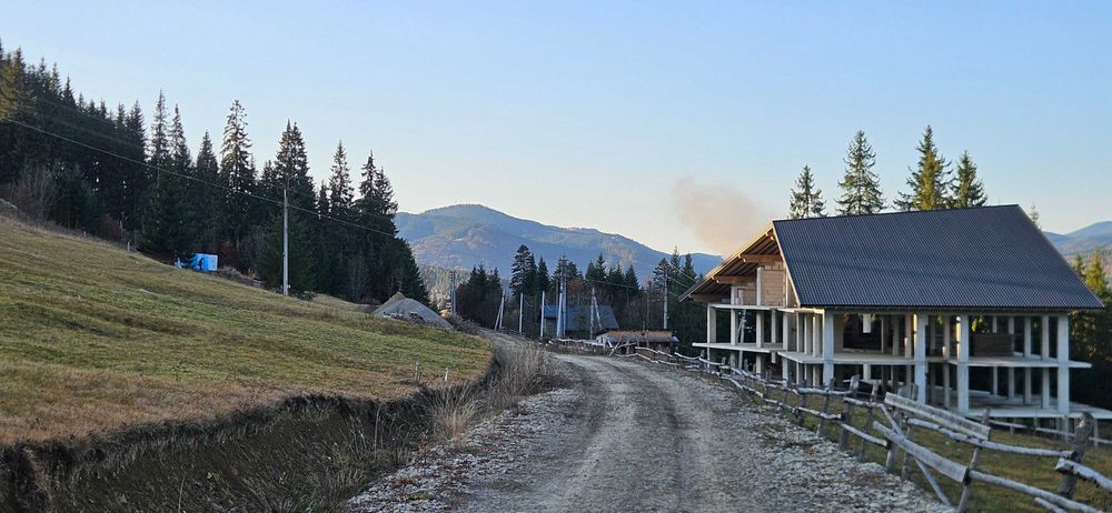 Земельна ділянка в Поляниці, 10 хв до витягів, краєвид на Хом'як