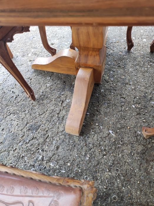 Mesa Castanho Maciço