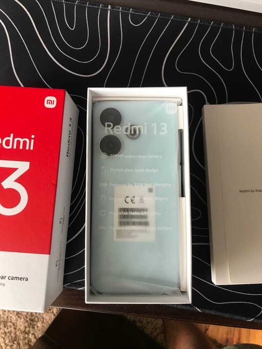 Телефон Redmi 13