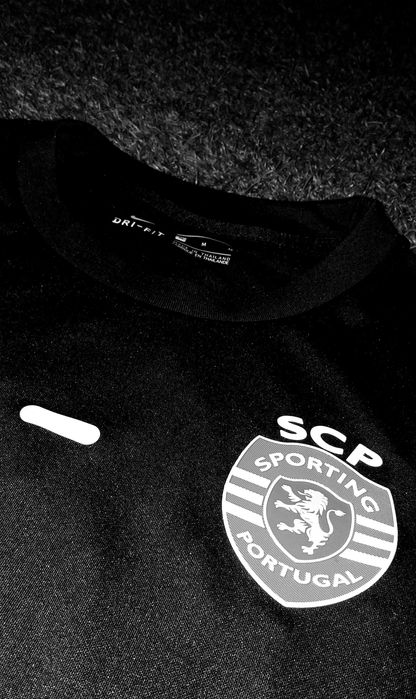 Equipamento de Treino/Camisola Sporting 21/22 (oficial)