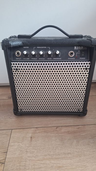 Małe combo basowe 15W