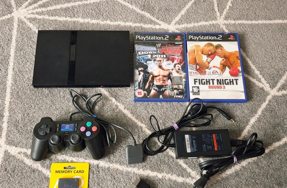 Konsola SONY PlayStation 2 Slim PS2 SCPH-70003