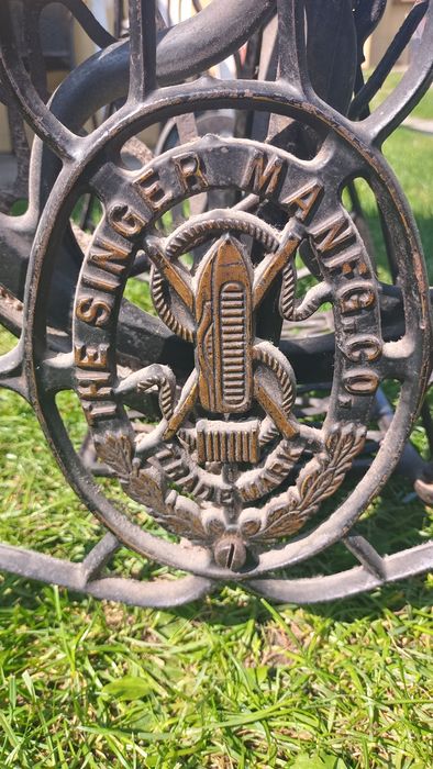 Maszyna do szycia Singer.