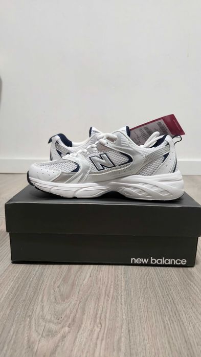 Sapatilhas New Balance 530