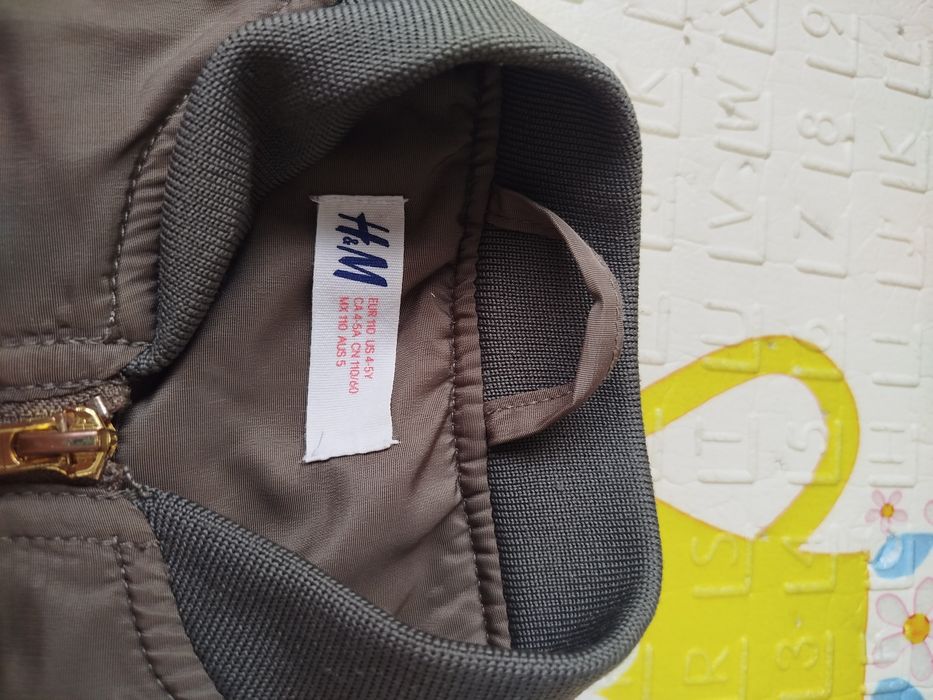 Куртка бомбер на хлопчика H&M