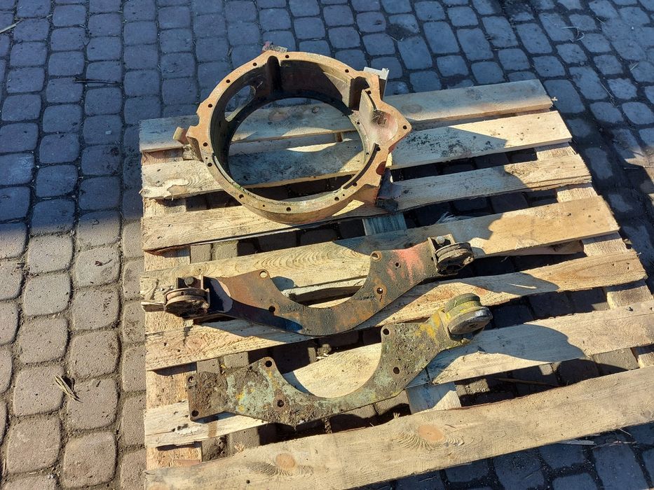 Kryza mocowanie silnika poduszki deutz 912 913