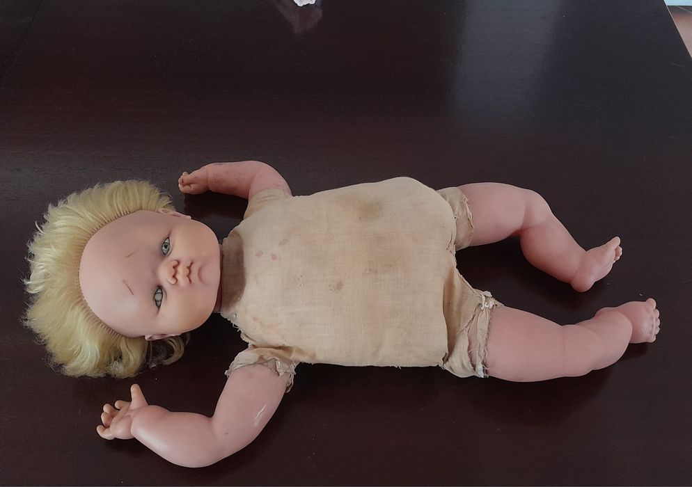 Boneco antigo ( chorão) Anos 60