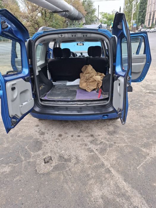 Продам dacia logan