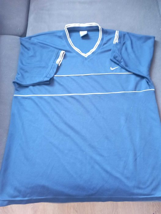 Sprzedam koszulkę Nike