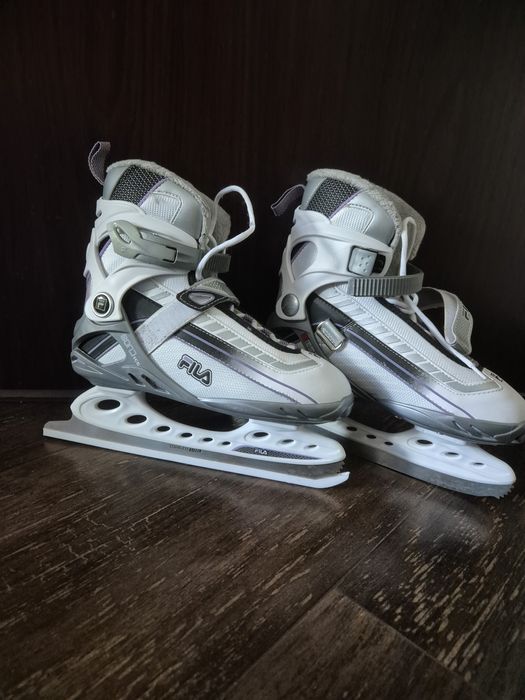 Łyżwy FILA roz. 40