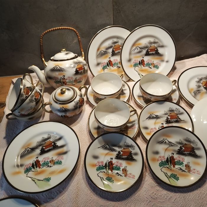 Japonska porcelana Kurami serwis kawowy