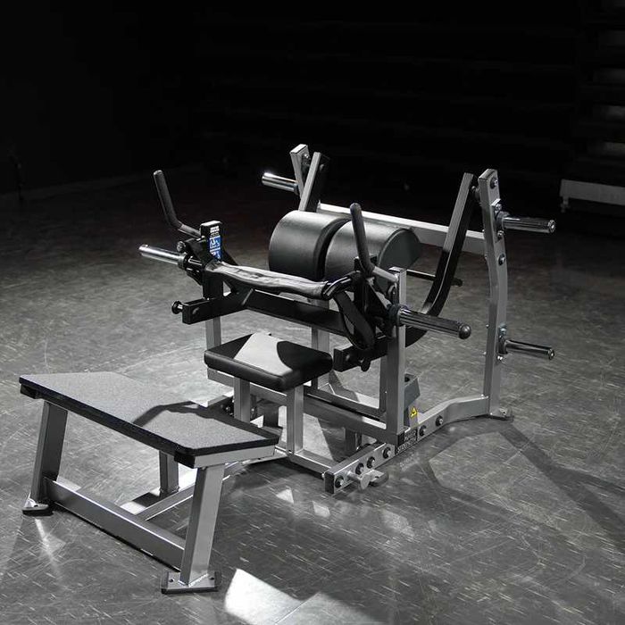Hammer Strength Plate-Loaded Glute Drive