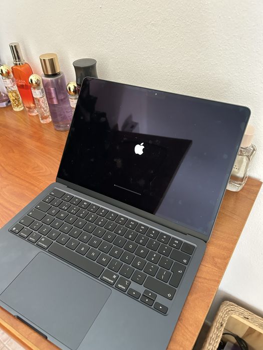 MacBook Air 2025 13 M4