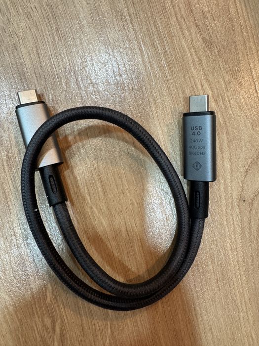 Універсальна USB-C док-станція 15 в 1