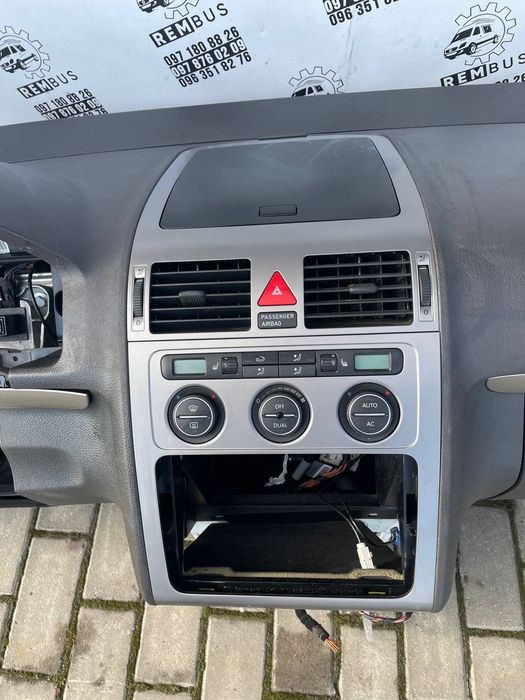 Комплект безпеки  VW Touran подушка торпеда AIRBAG ремень