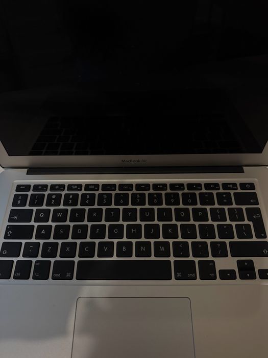 Macbook Air 13 srebrny