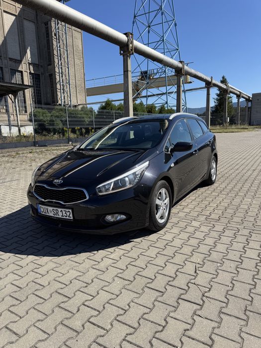 PIĘKNA KIA CEE'D 2013r 1.4 benzyna - 100koni, 198 tys km przebiegu!