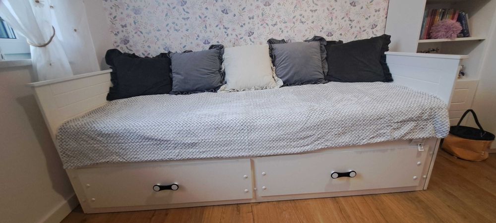 Łóżko HERMES TAPICEROWANE rozkładane z materacem w zestawie